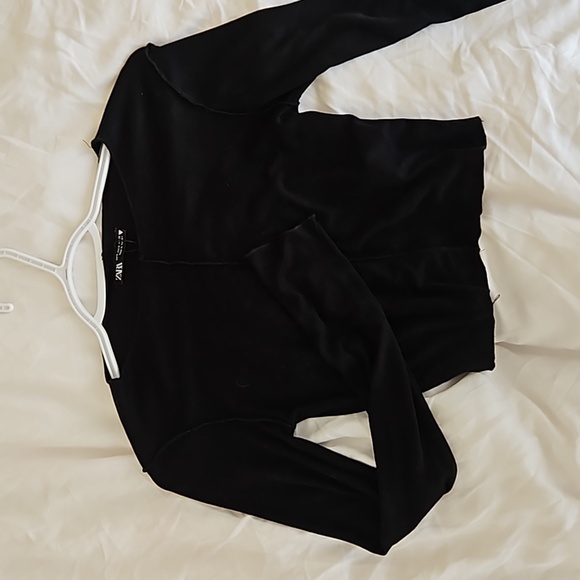NWOT Zara Slim Fitting Cropped Top - Picture 2 of 3